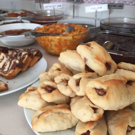 Marmara בית אירוח