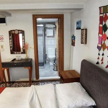 Marmara בית אירוח